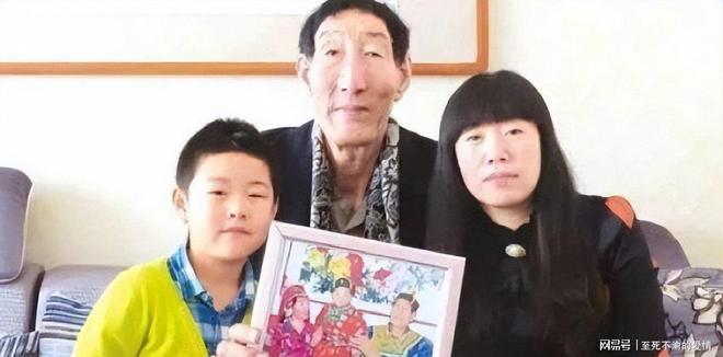 希勒怒批英格兰沉闷半场，点名拉什福德与萨卡表现令人失望